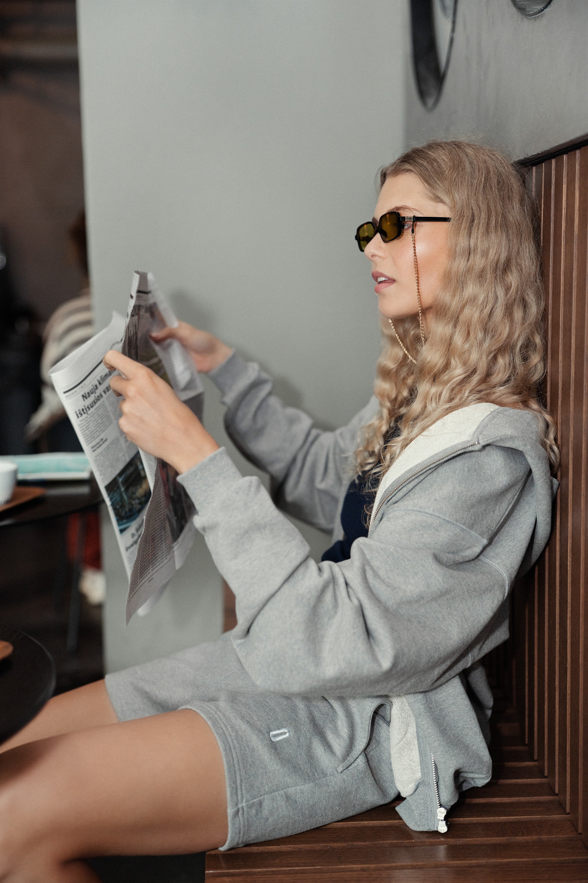 Serif Zip Hoodie Unisex - Grey/White