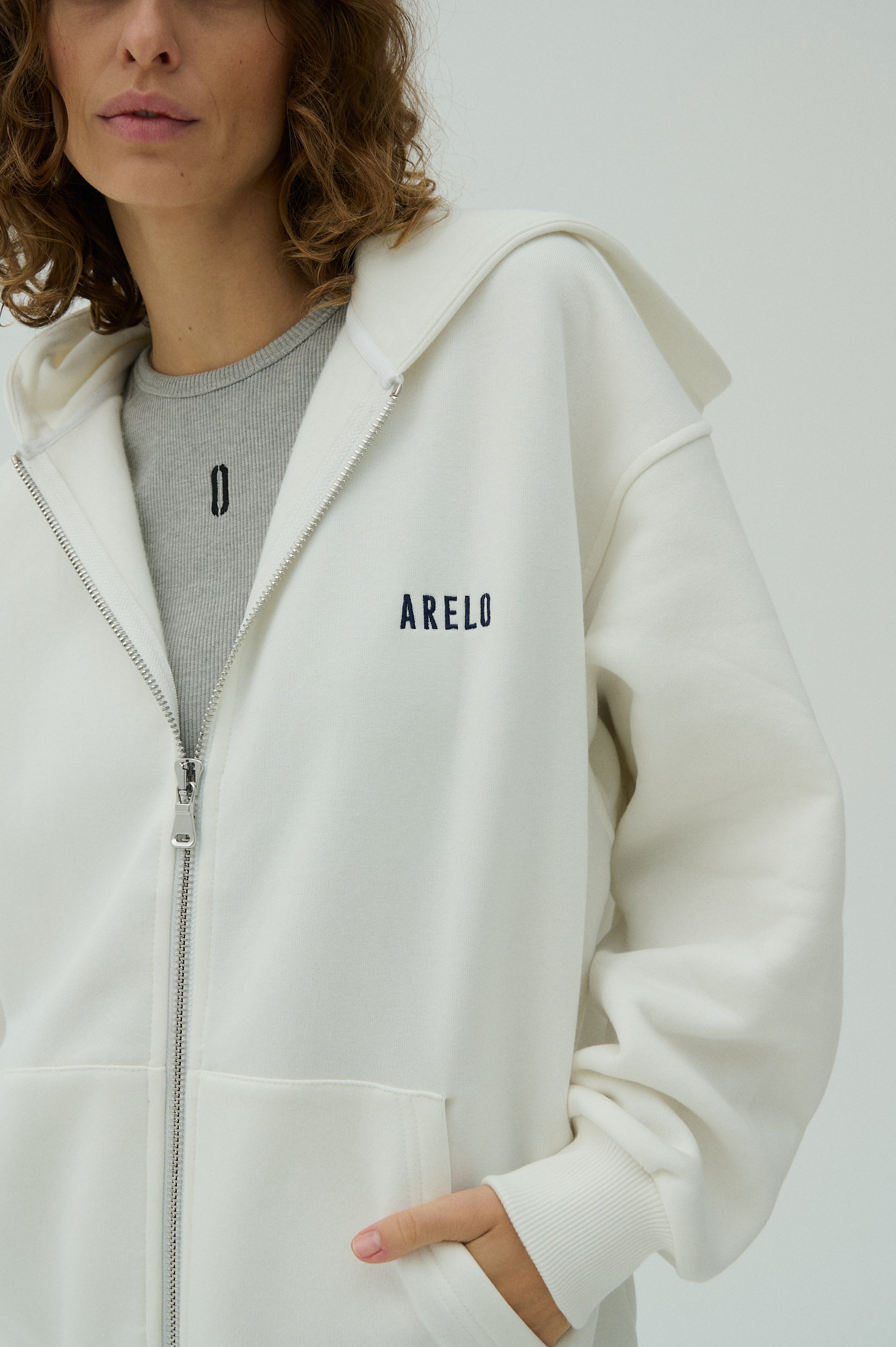 Serif Zip Hoodie - Heather White/Navy